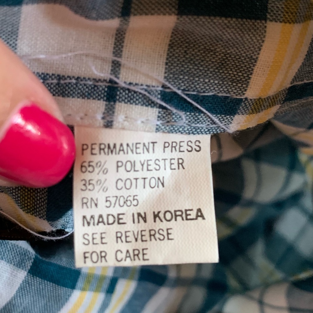 Plaid button down - Picture 4 of 6